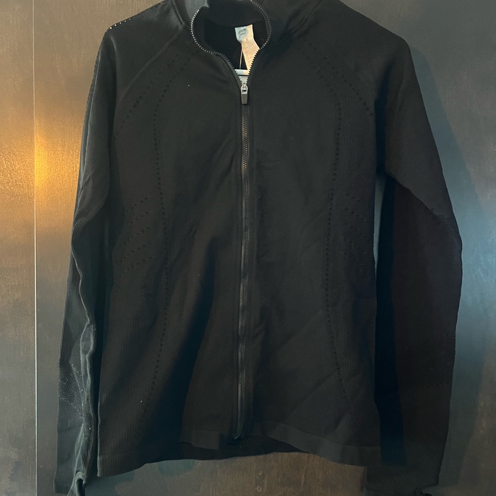 Fabletics Black Seamless Zip-Up Jacket